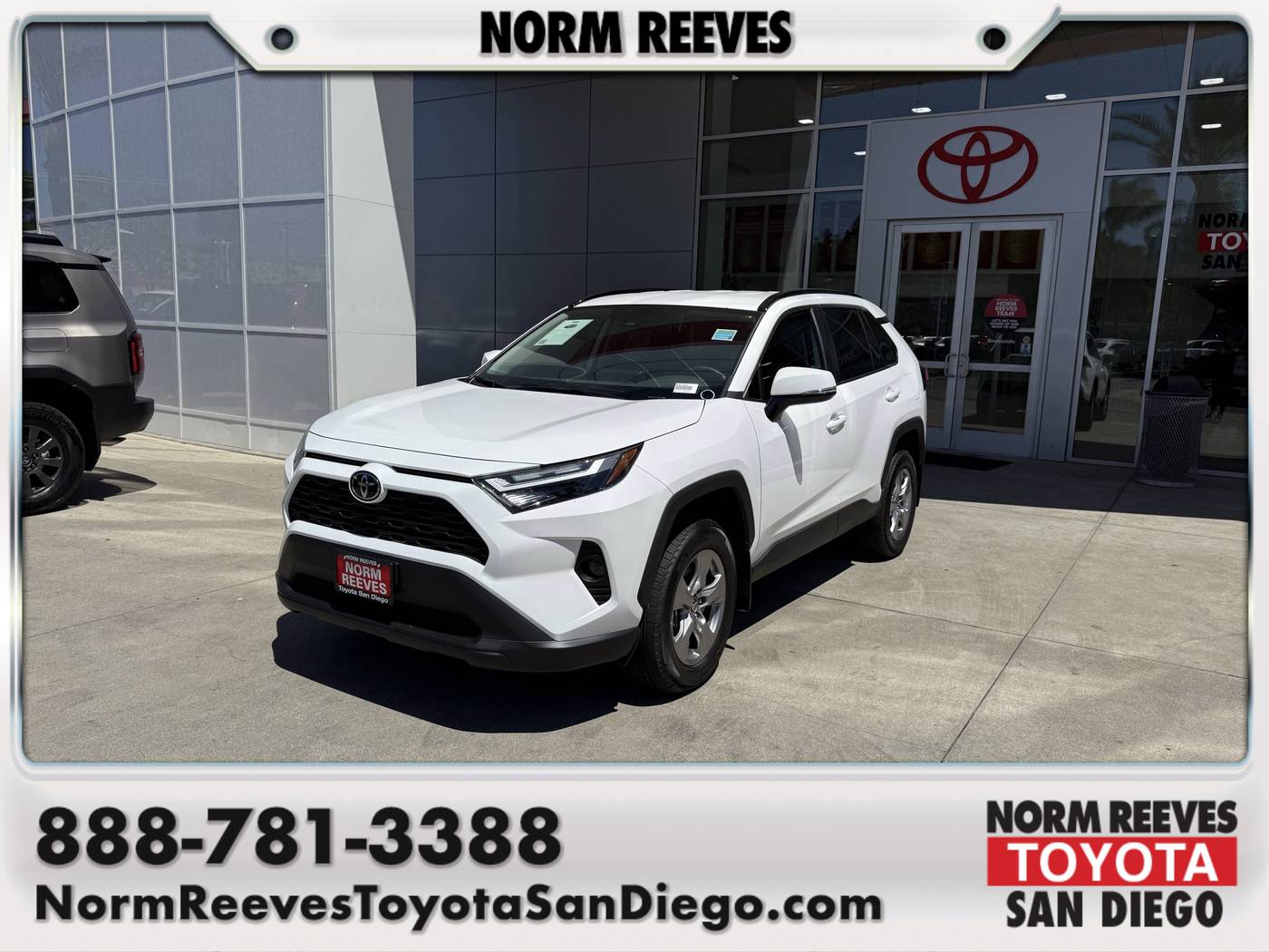 2025 Toyota RAV4 XLE — SUV — 16 mi — San Diego, CA