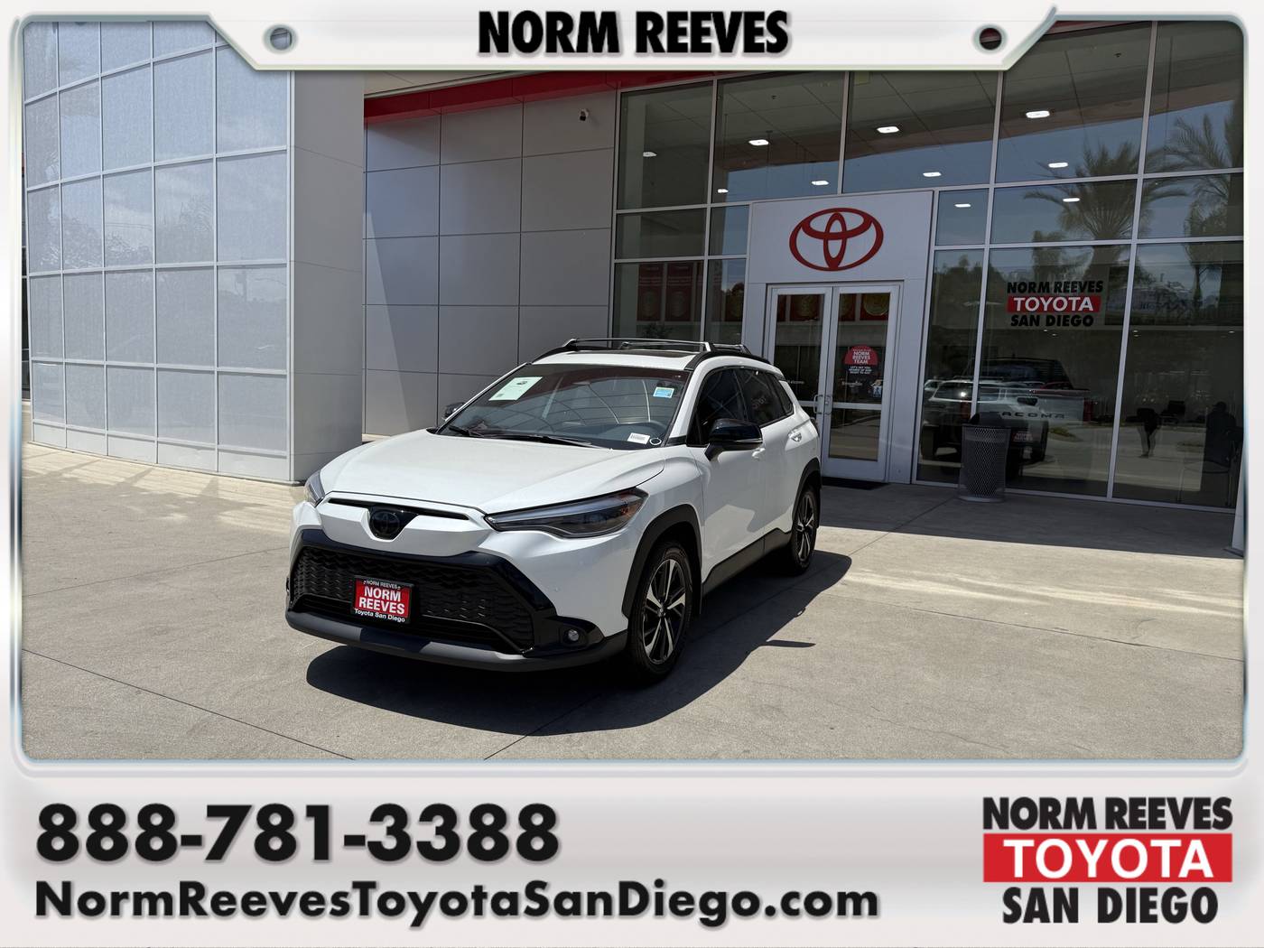 2025 Toyota Corolla Cross Hybrid XSE — SUV — 28 mi — San Diego, CA