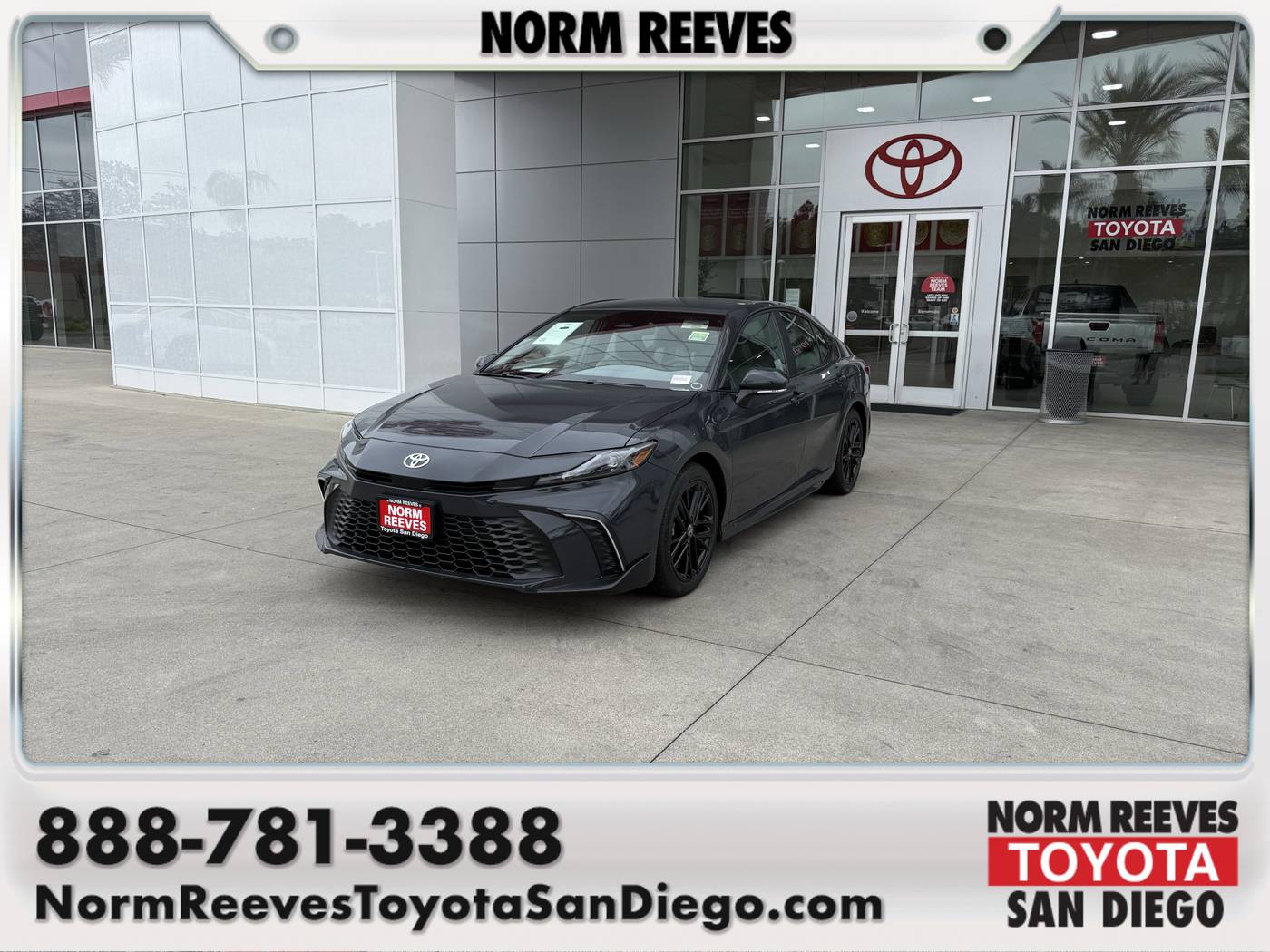 2025 Toyota Camry SE — Sedan — 13 mi — San Diego, CA