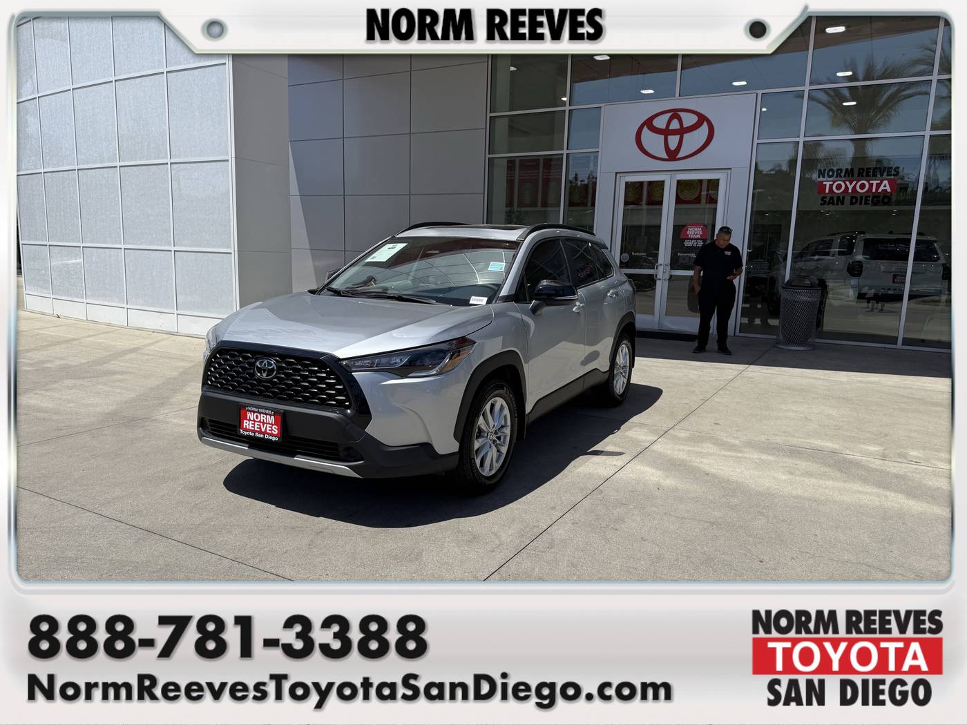 2025 Toyota Corolla Cross LE — SUV — 5 mi — San Diego, CA