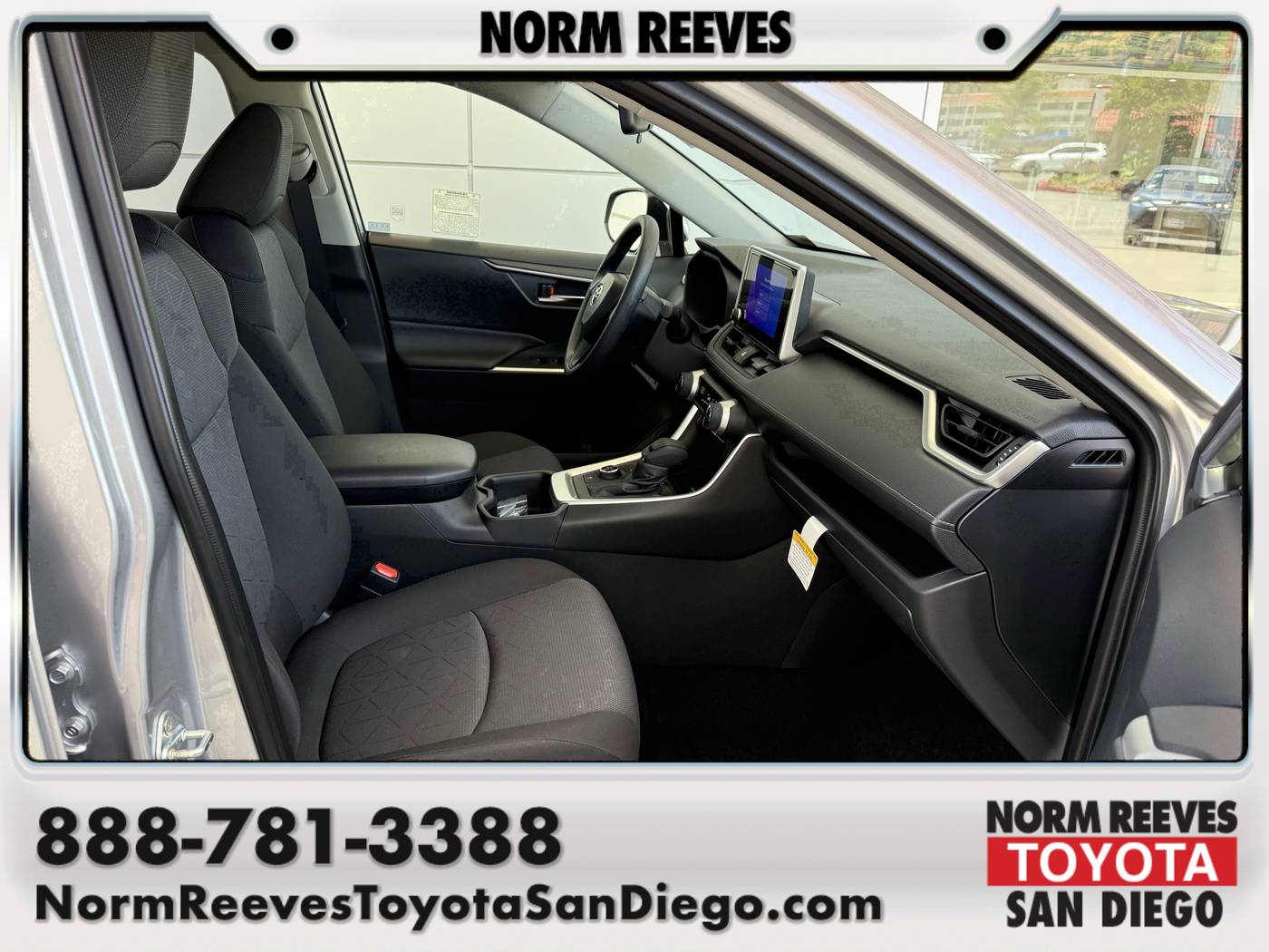 2025 Toyota RAV4 Hybrid XLE — SUV — 5 mi — San Diego, CA