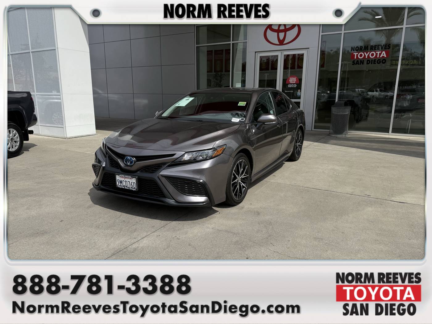2024 Toyota Camry Hybrid SE — Sedan — 22,014 mi — San Diego, CA