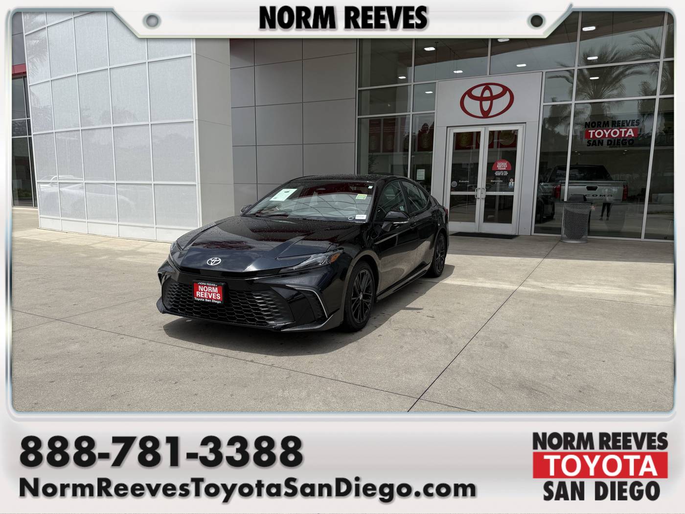 2025 Toyota Camry SE — Sedan — 10 mi — San Diego, CA