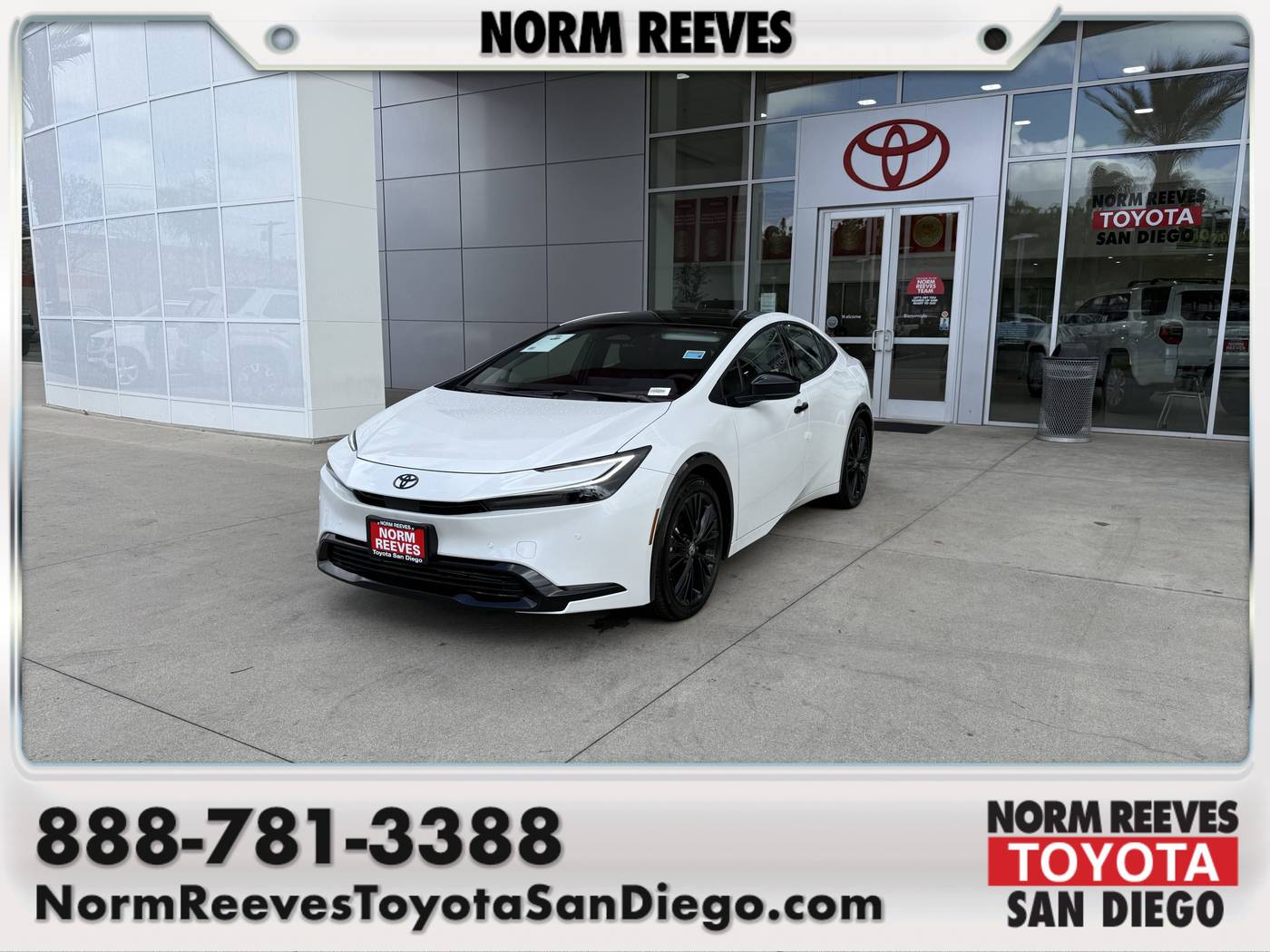 2025 Toyota Prius Limited — Sedan — 5 mi — San Diego, CA