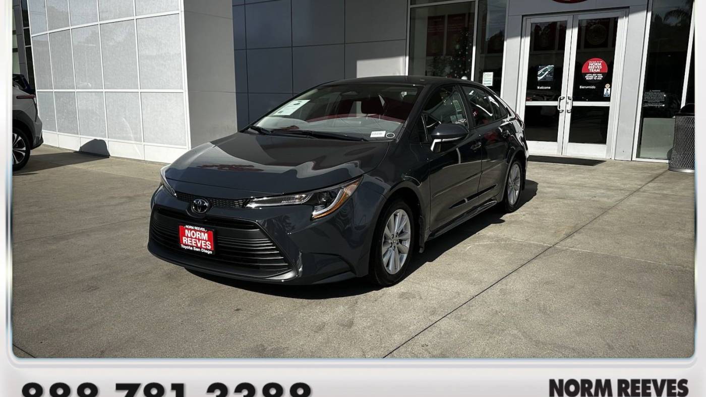 2025 Toyota Corolla LE — Sedan — 8 mi — San Diego, CA