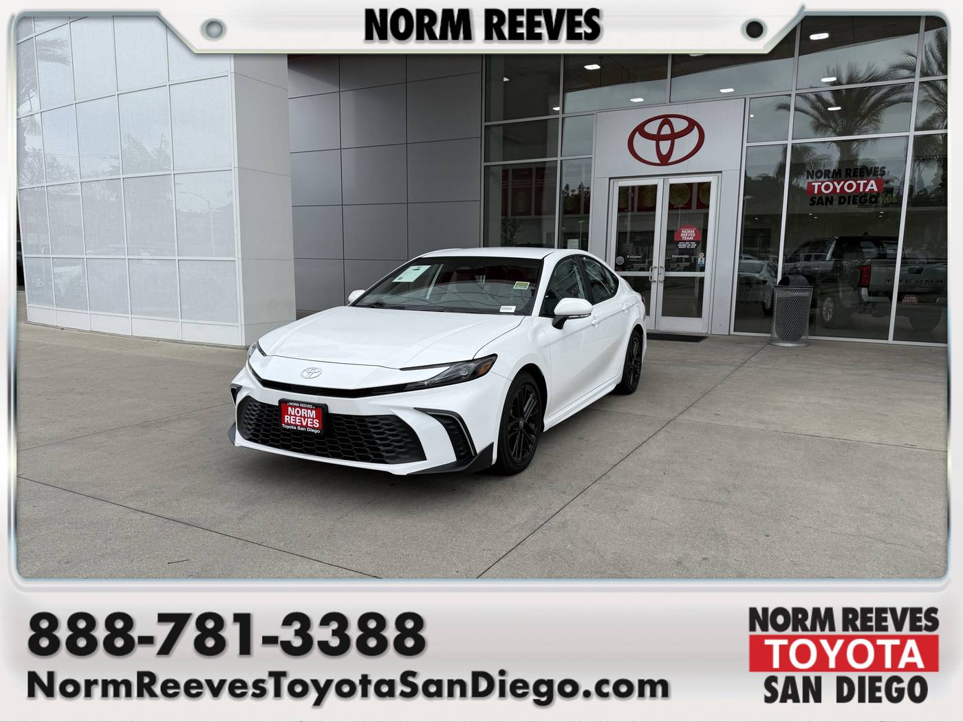 2025 Toyota Camry SE — Sedan — 102 mi — San Diego, CA