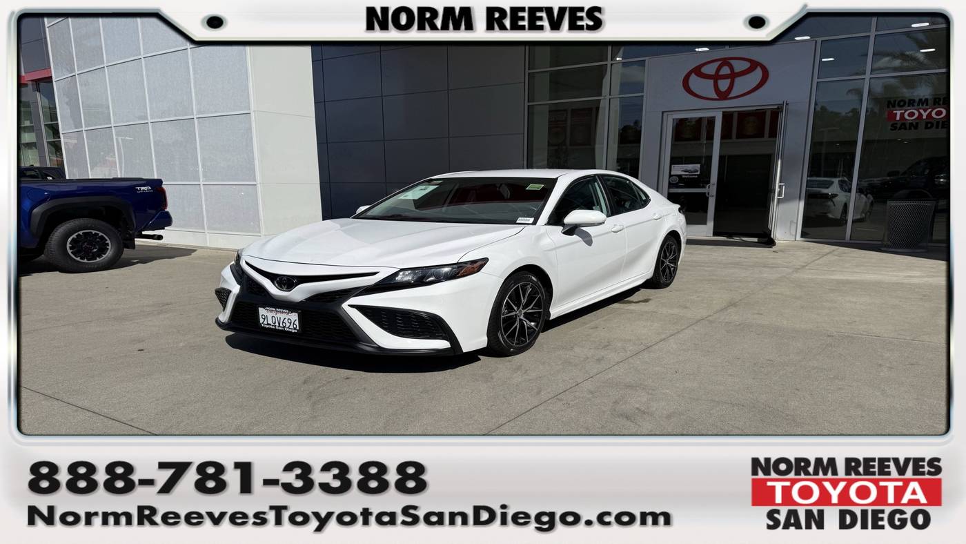 2024 Toyota Camry SE — Sedan — 30,119 mi — San Diego, CA