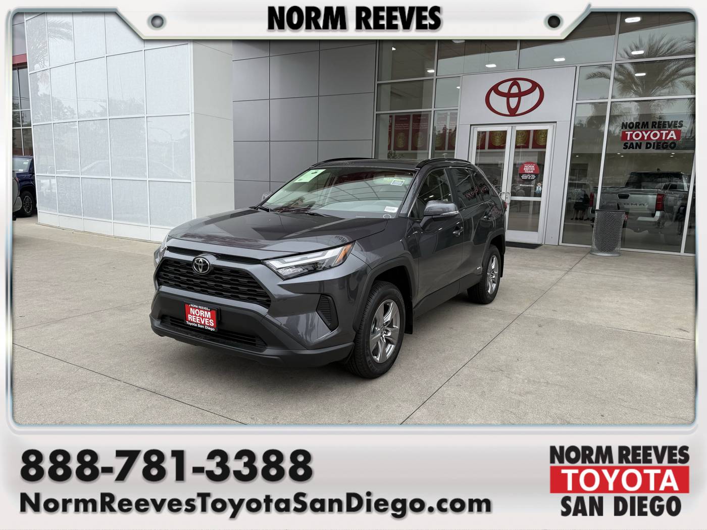 2025 Toyota RAV4 Hybrid XLE — SUV — 14 mi — San Diego, CA