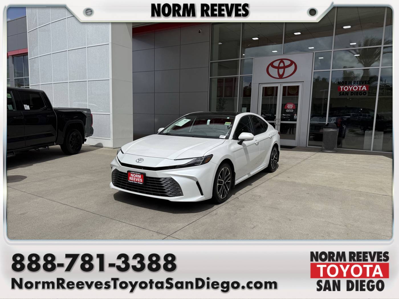 2025 Toyota Camry XLE — Sedan — 7 mi — San Diego, CA