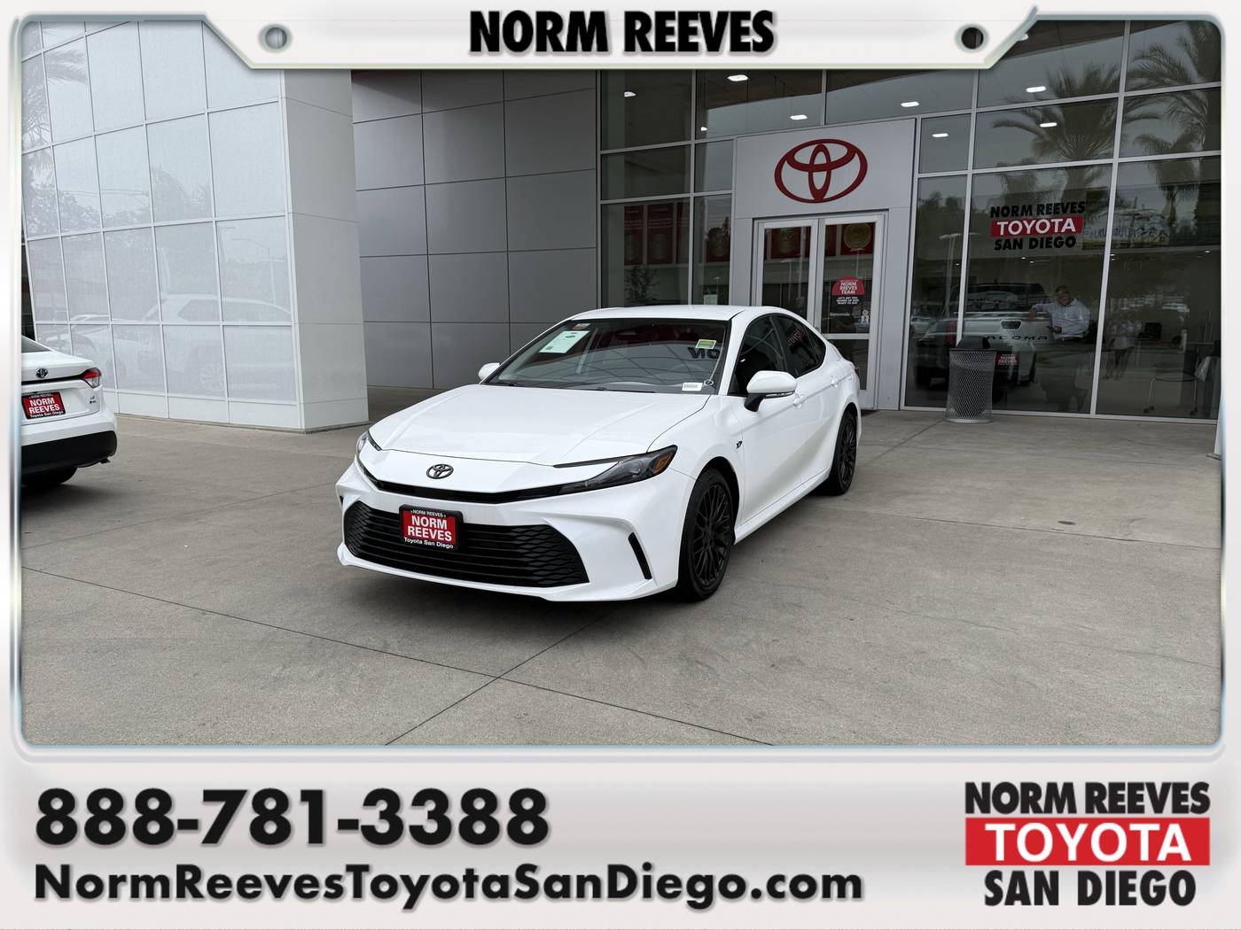 2025 Toyota Camry LE — Sedan — 14 mi — San Diego, CA