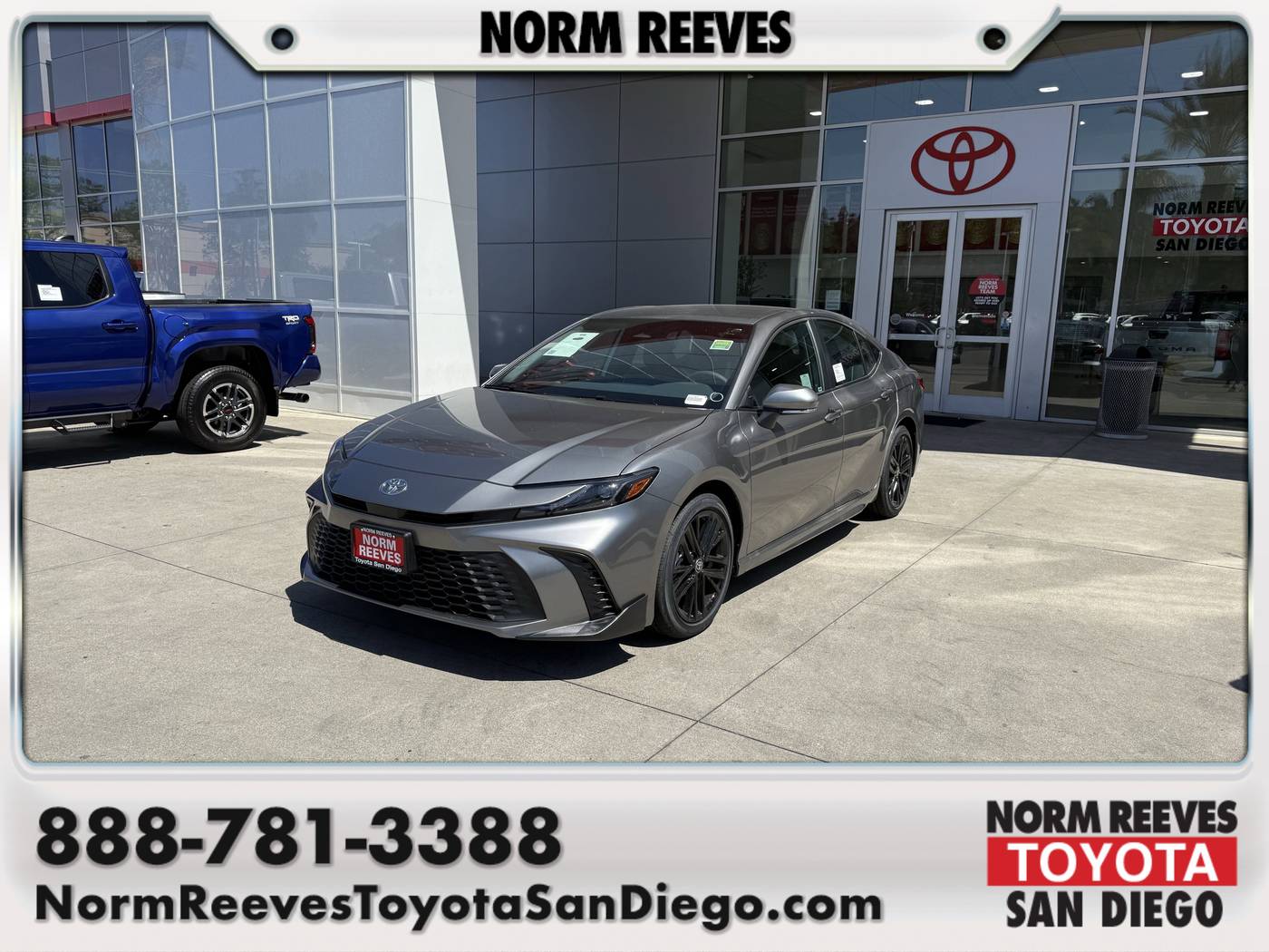 2025 Toyota Camry SE — Sedan — 18 mi — San Diego, CA