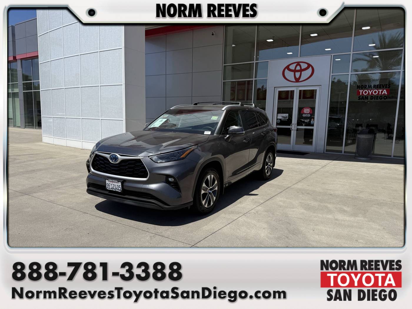 2023 Toyota Highlander Hybrid XLE — SUV — 72,555 mi — San Diego, CA