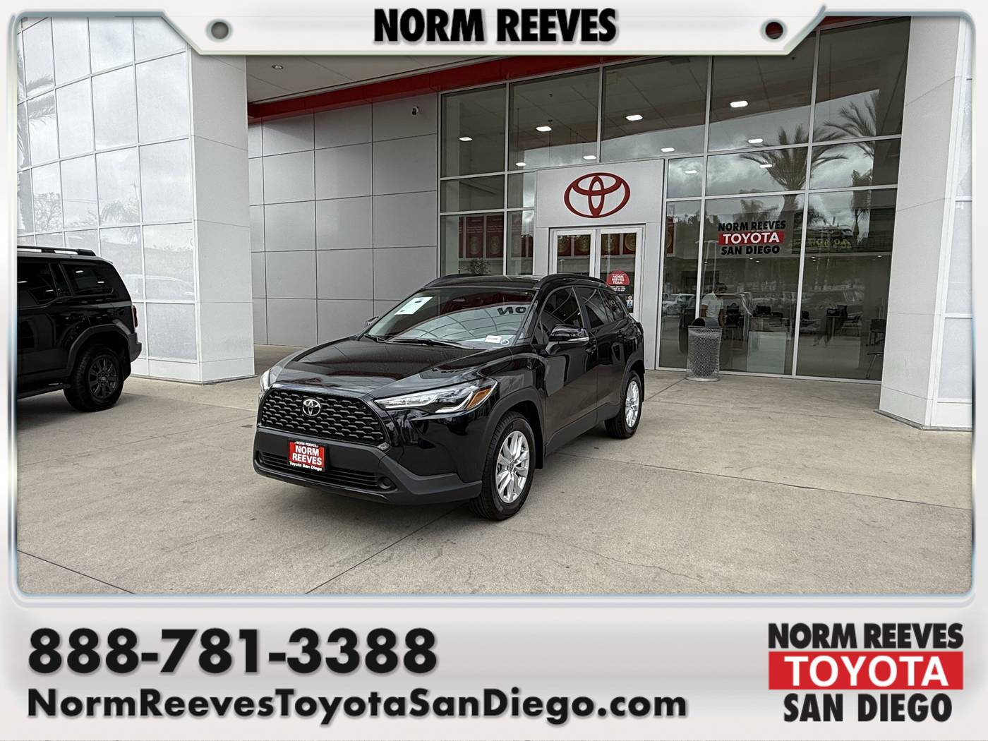 2025 Toyota Corolla Cross LE — SUV — 5 mi — San Diego, CA