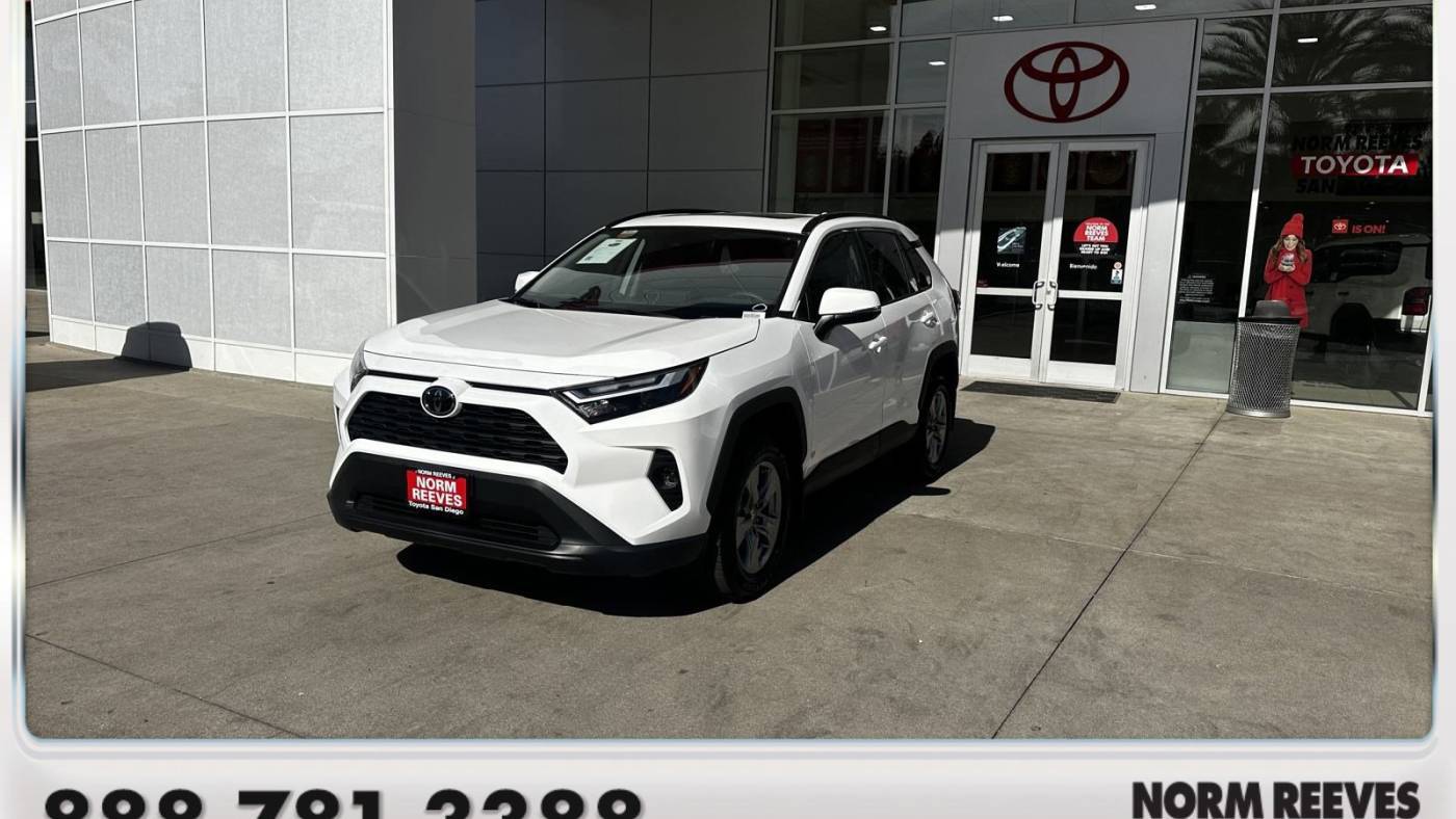 2025 Toyota RAV4 XLE — SUV — 35 mi — San Diego, CA