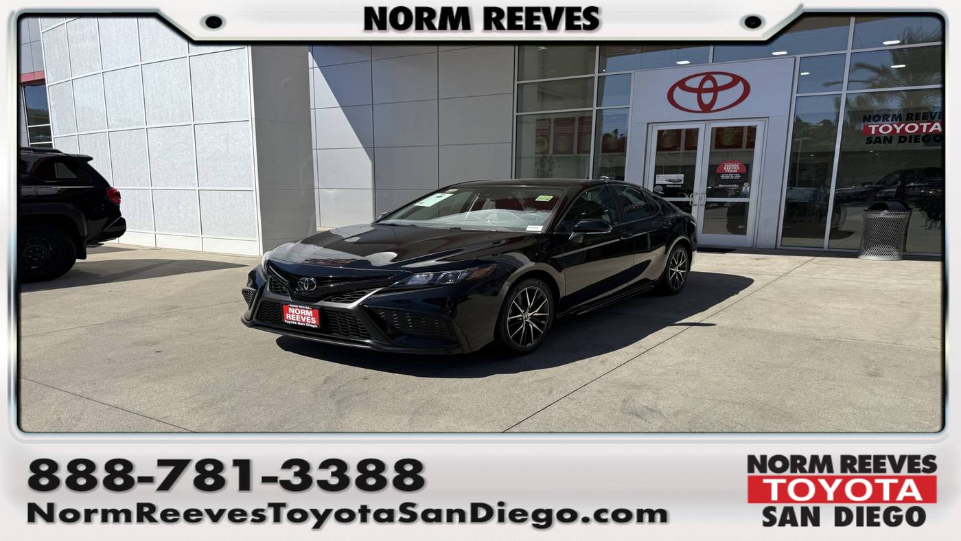2024 Toyota Camry SE — Sedan — 29,833 mi — San Diego, CA