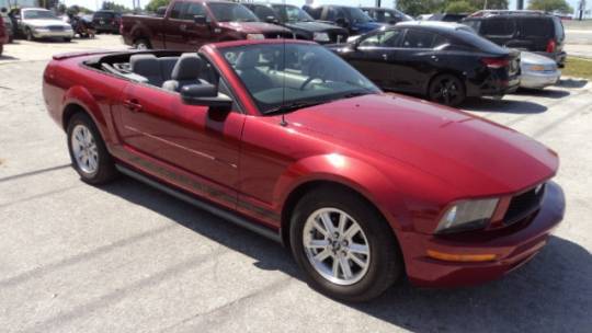 2008 Ford Mustang Deluxe