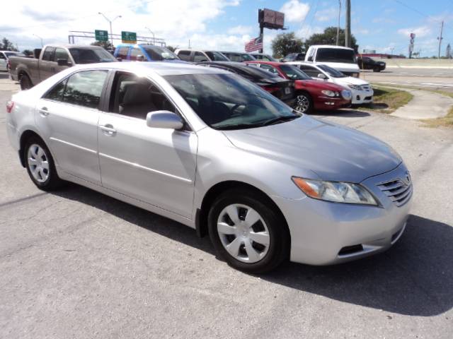 2009 Toyota Camry LE — Sedan — 105,157 mi — Clearwater, FL
