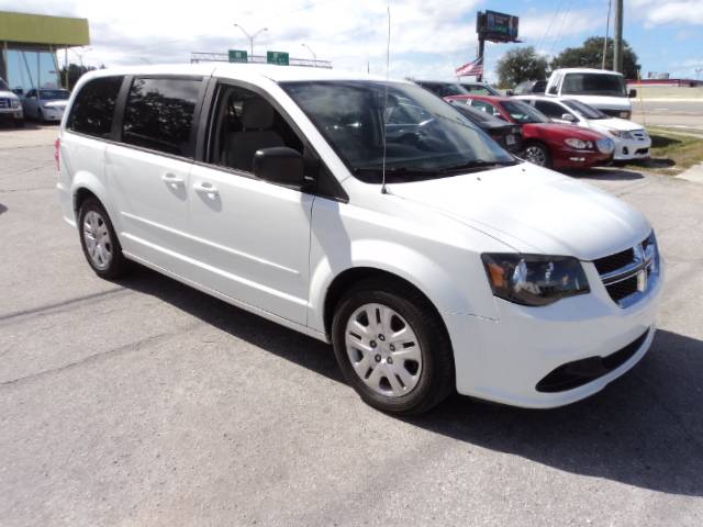2014 Dodge Grand Caravan SE — Minivan — 145,802 mi — Clearwater, FL