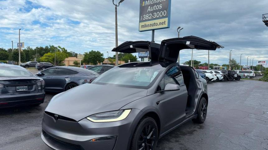 2022 Tesla Model X Base