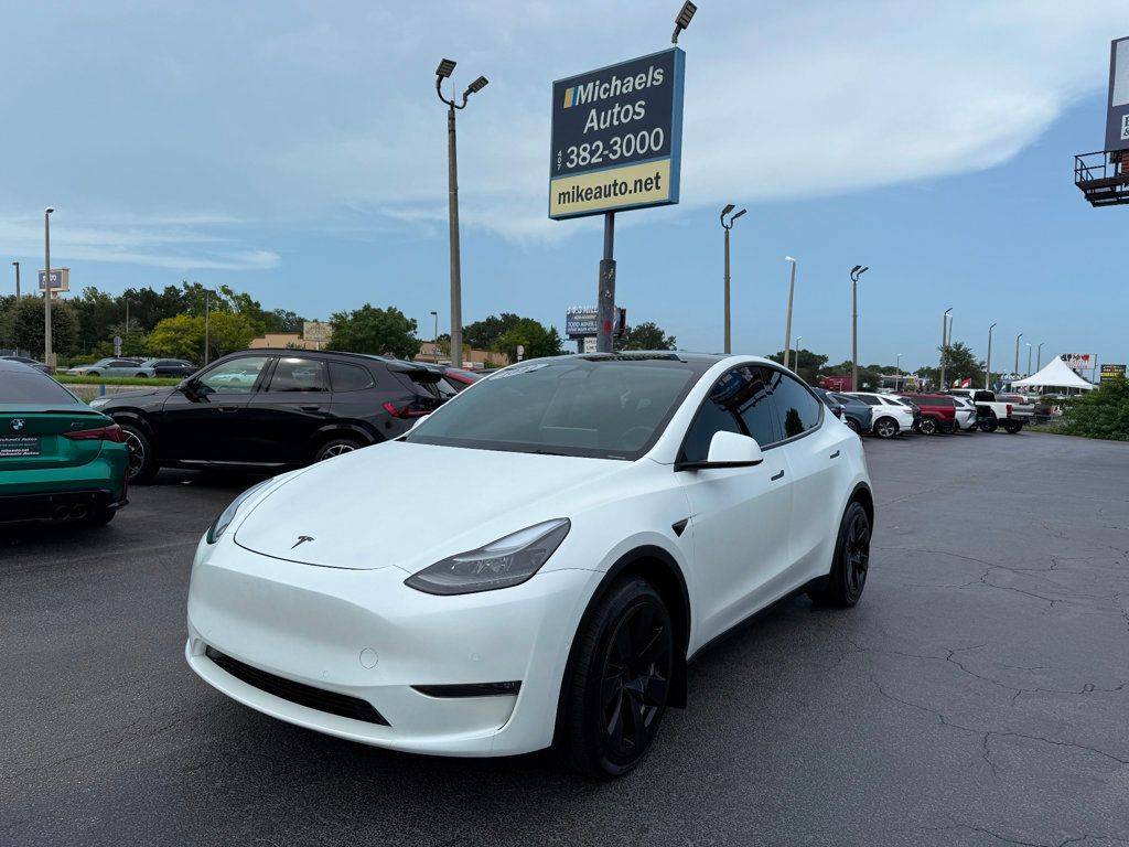 2022 Tesla Model Y Long Range — SUV — 26,901 mi — Orlando, FL