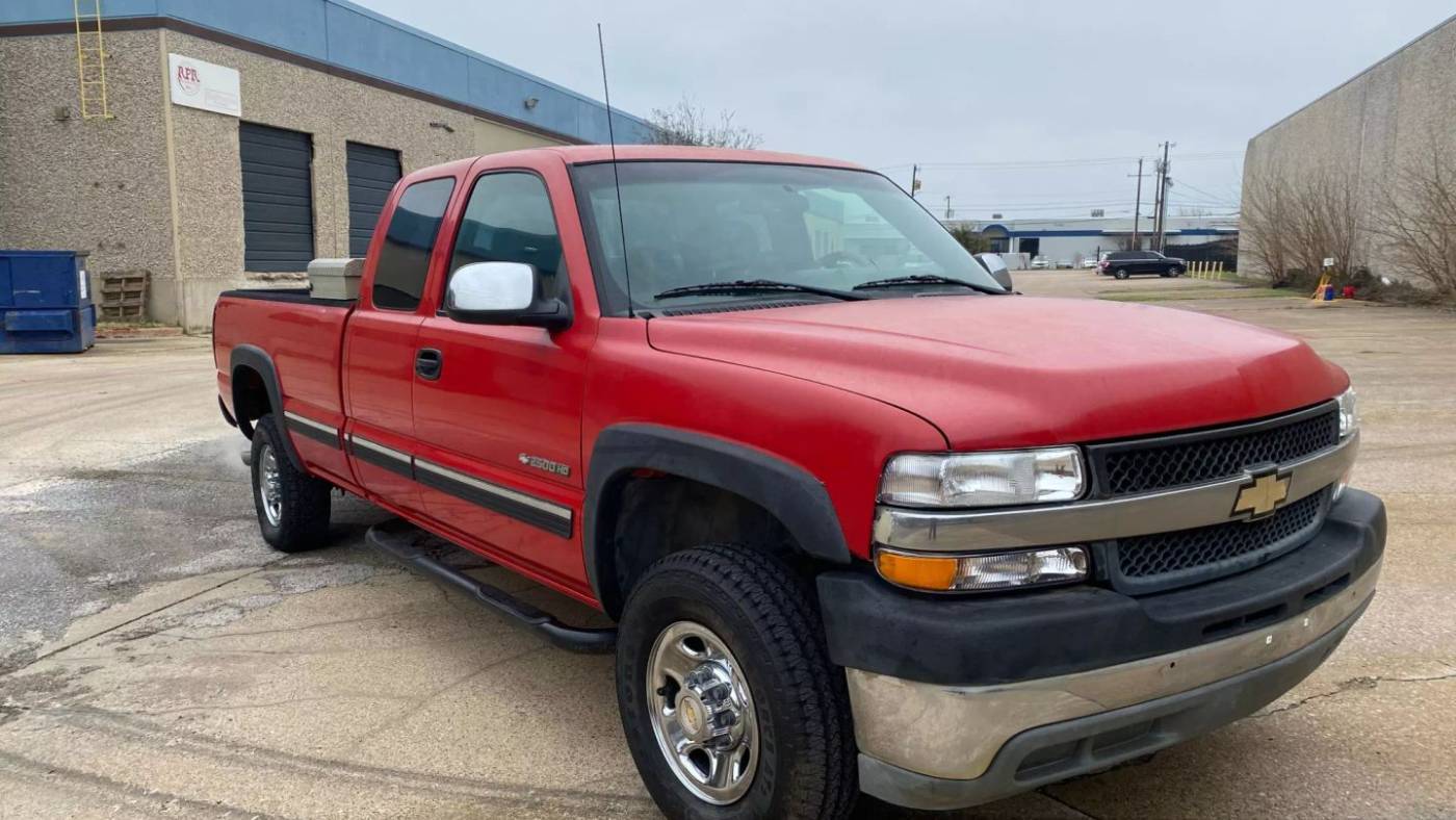 2001 Chevrolet Silverado 2500 LT — Pickup Truck — 114,843 mi — Dallas, TX