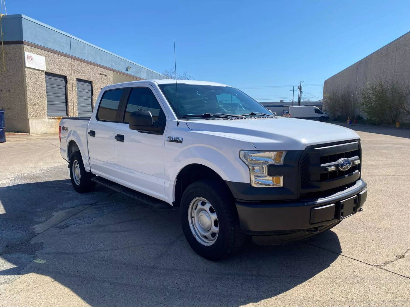 2016 Ford F-150 XL — Pickup Truck — 124,297 mi — Dallas, TX