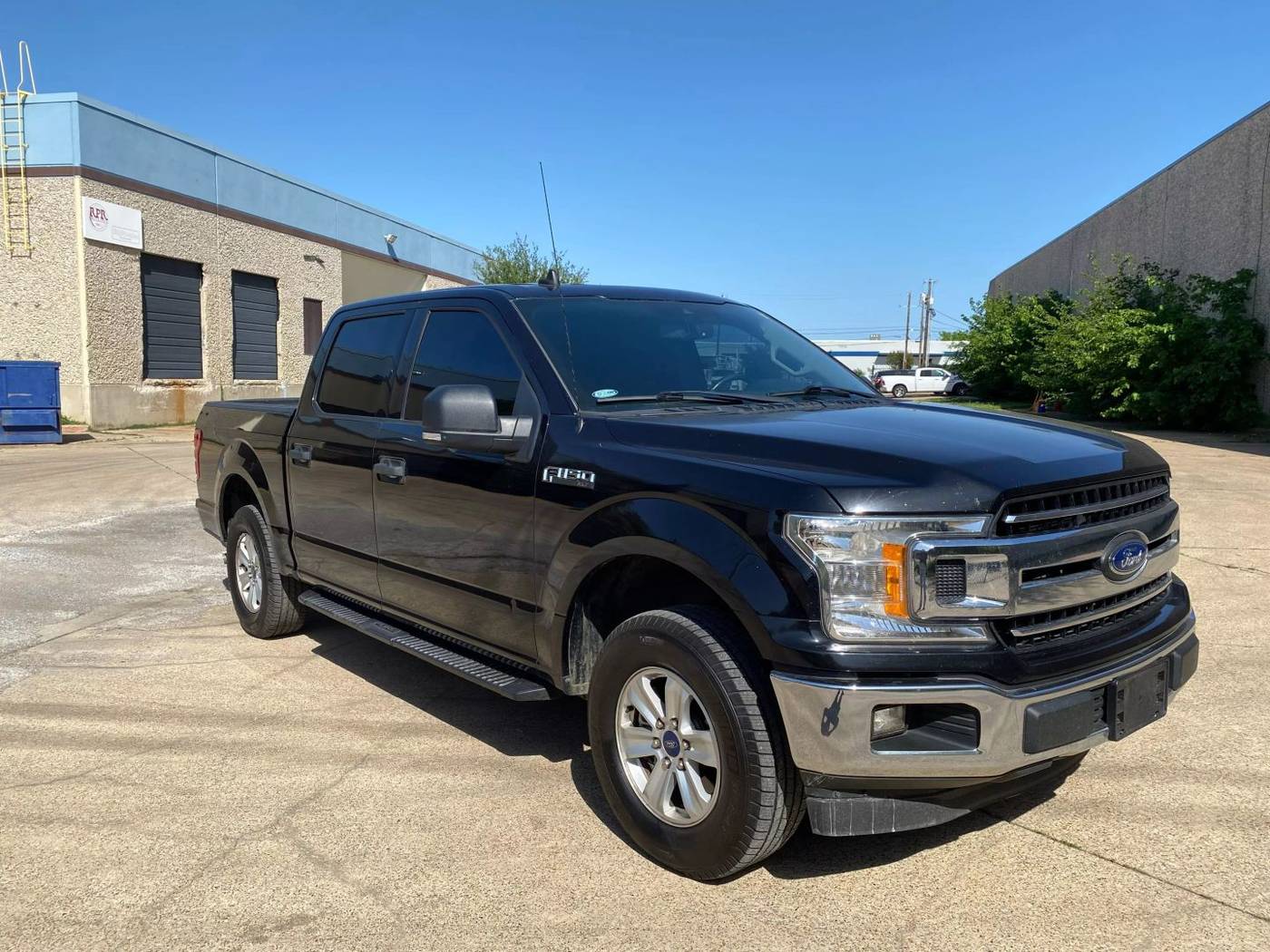 2019 Ford F-150 XLT — Pickup Truck — 136,211 mi — Dallas, TX