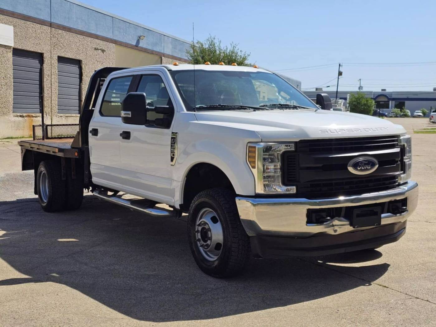 2019 Ford Super Duty F-350 Chassis Cab XL — Chassis Cab Truck — 159,797 mi — Dallas, TX