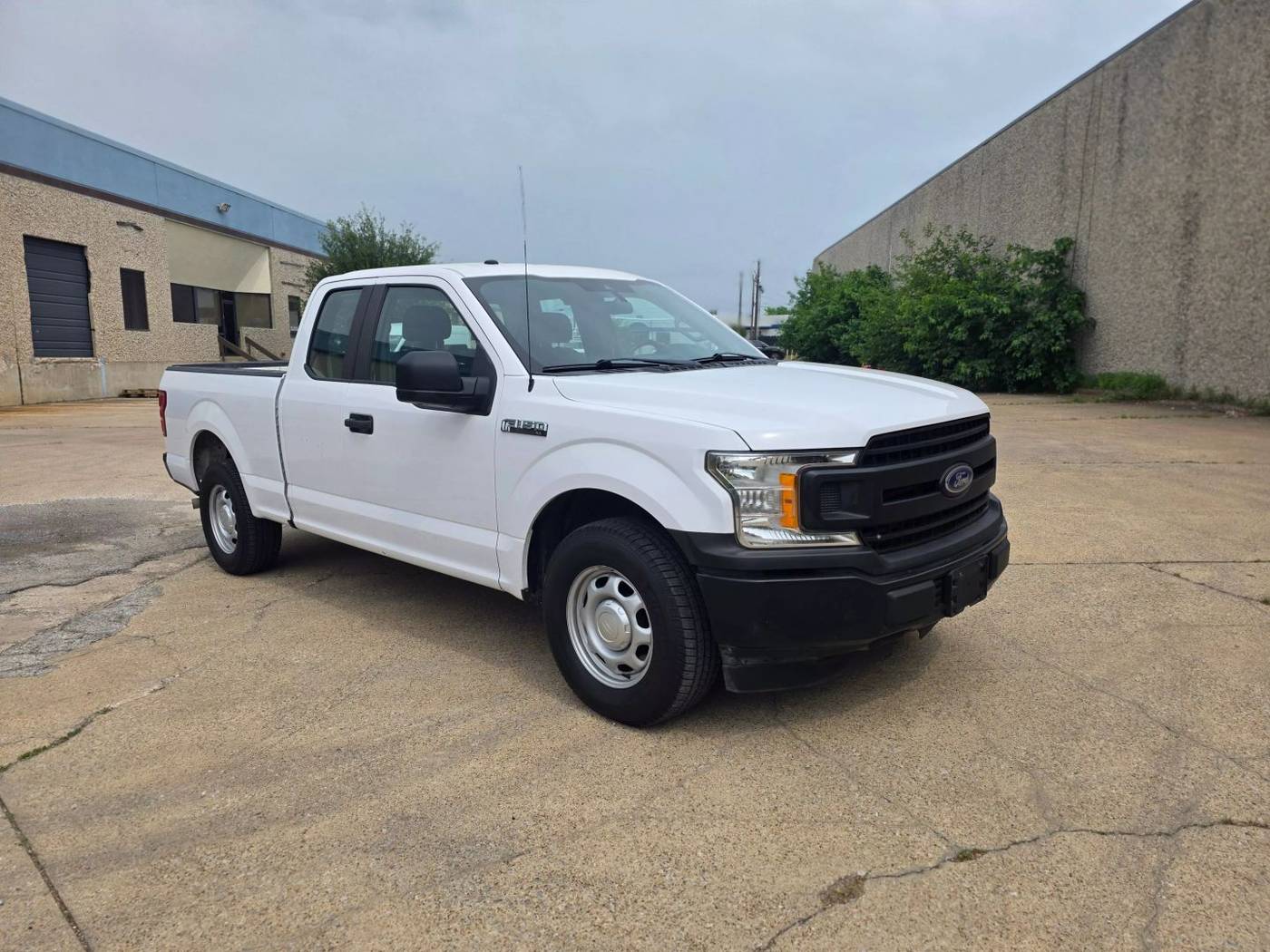 2019 Ford F-150 XL — Pickup Truck — 105,329 mi — Dallas, TX