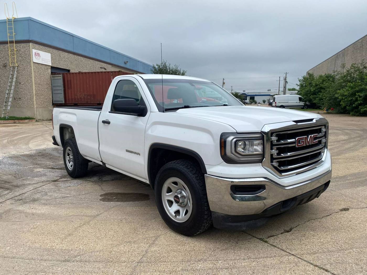 2018 GMC Sierra 1500 Base — Pickup Truck — 140,767 mi — Dallas, TX