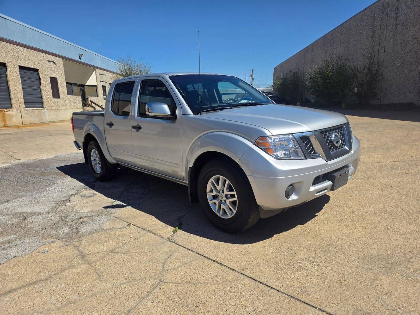 2019 Nissan Frontier SV V6 — Pickup Truck — 98,942 mi — Dallas, TX