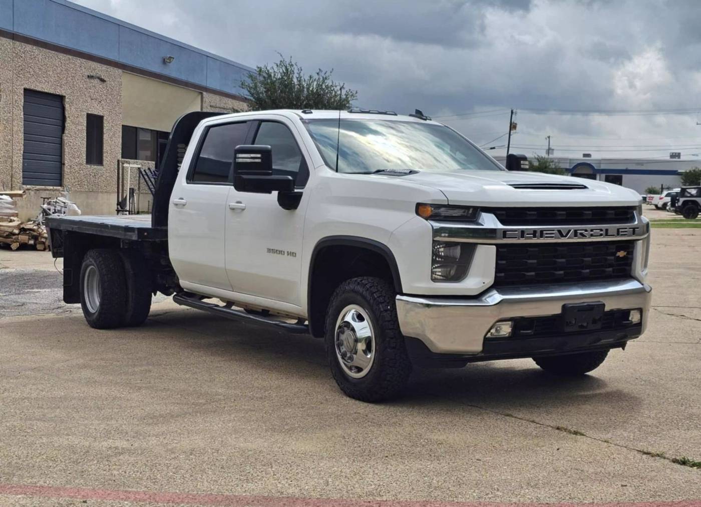 2022 Chevrolet Silverado 3500HD Chassis Cab LT — Chassis Cab Truck — 134,286 mi — Dallas, TX