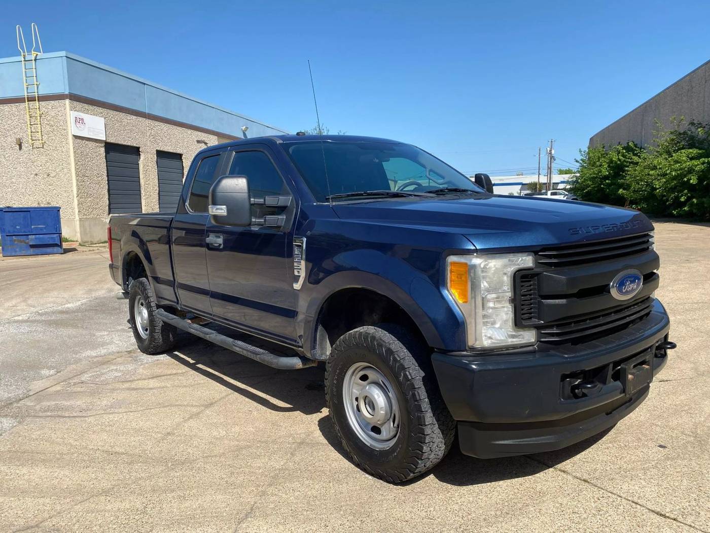 2017 Ford Super Duty F-250 XL — Pickup Truck — 161,284 mi — Dallas, TX