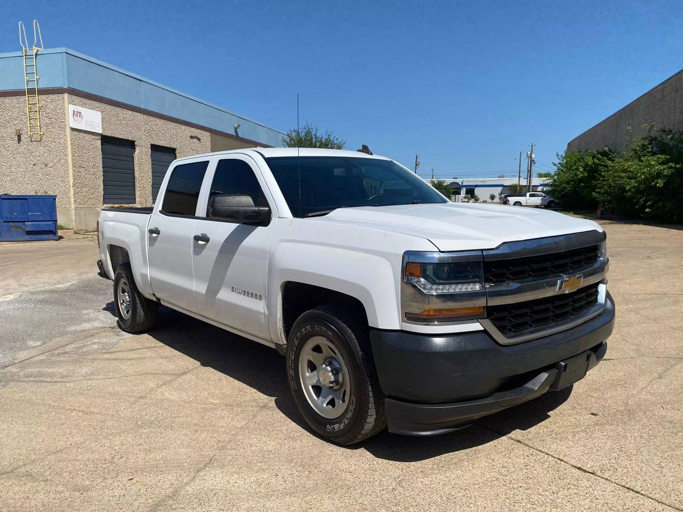 2018 Chevrolet Silverado 1500 WT — Pickup Truck — 92,138 mi — Dallas, TX