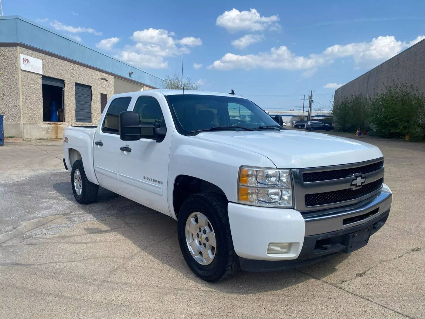 2011 Chevrolet Silverado 1500 LT — Pickup Truck — 143,774 mi — Dallas, TX
