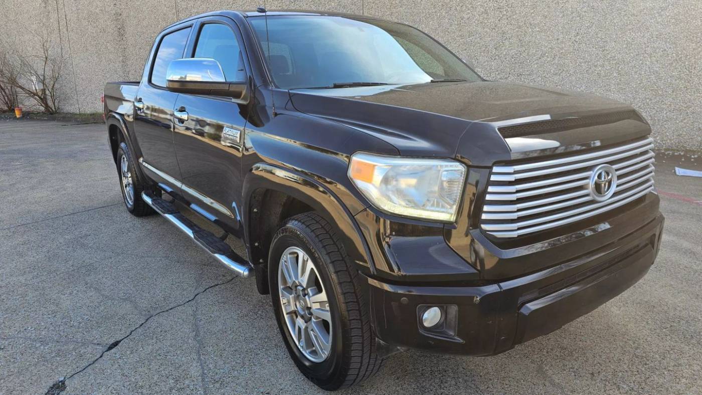 2015 Toyota Tundra Platinum — Pickup Truck — 126,112 mi — Dallas, TX