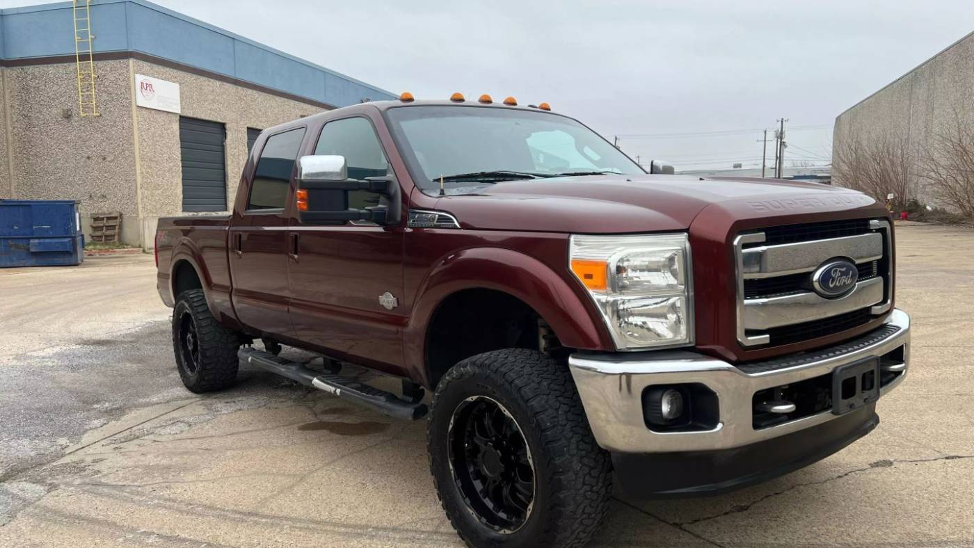 2015 Ford Super Duty F-250 Lariat — Pickup Truck — 190,685 mi — Dallas, TX