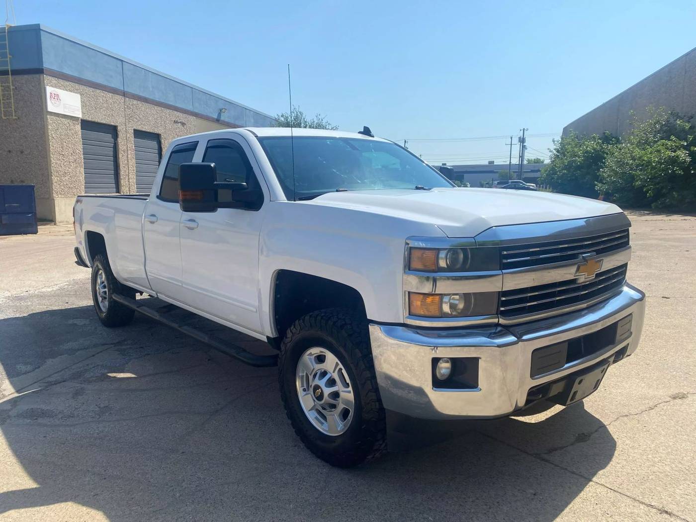 2015 Chevrolet Silverado 2500HD LT — Pickup Truck — 135,296 mi — Dallas, TX