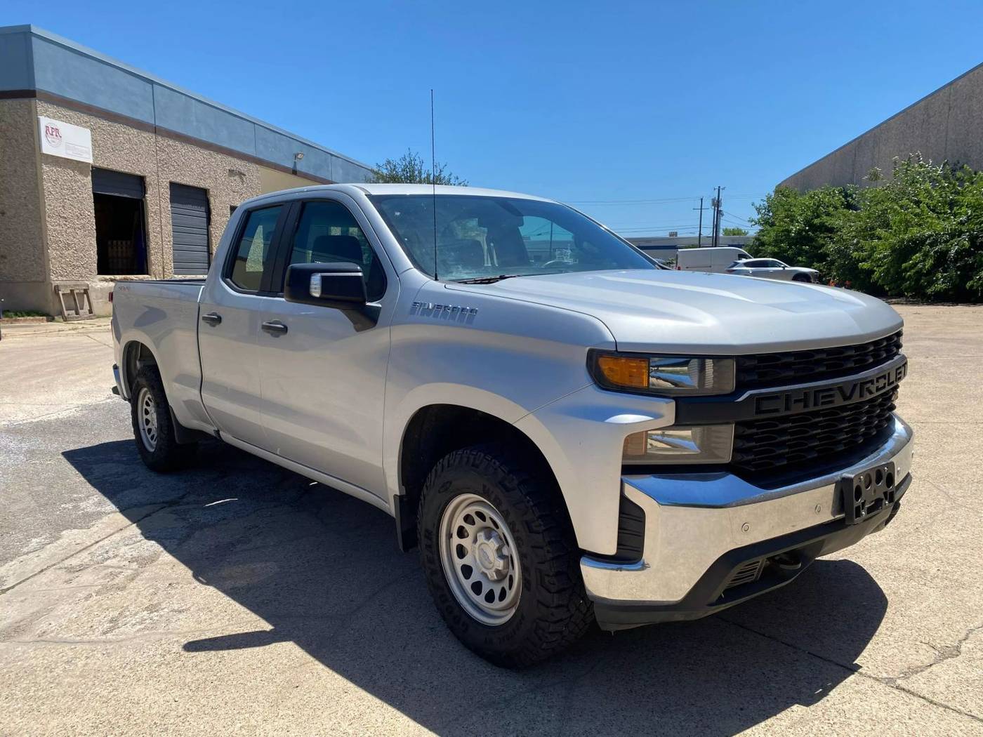 2020 Chevrolet Silverado 1500 WT — Pickup Truck — 142,116 mi — Dallas, TX