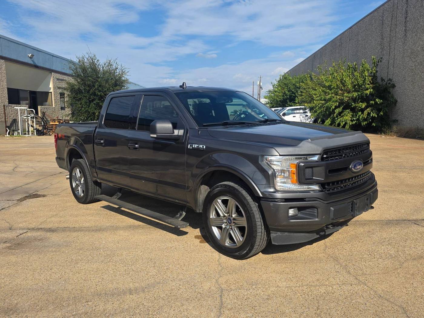 2018 Ford F-150 XLT — Pickup Truck — 136,773 mi — Dallas, TX