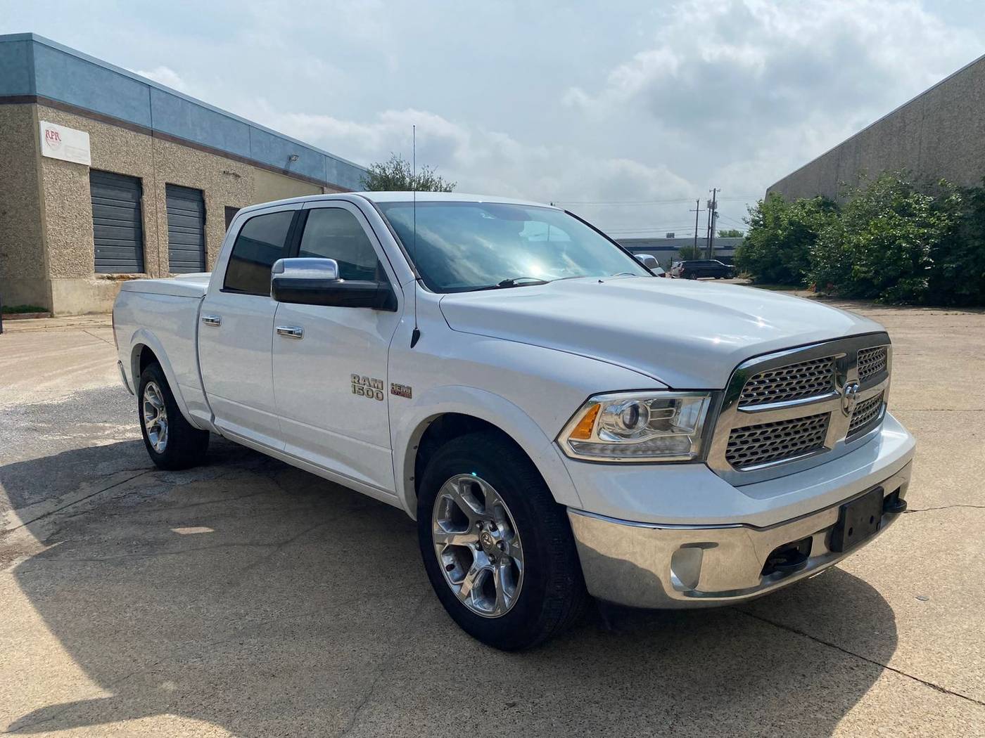 2014 Ram 1500 Laramie — Pickup Truck — 174,831 mi — Dallas, TX
