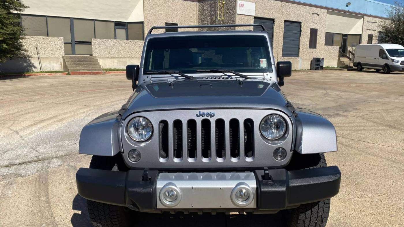 2015 Jeep Wrangler Sahara — SUV — 125,591 mi — Dallas, TX