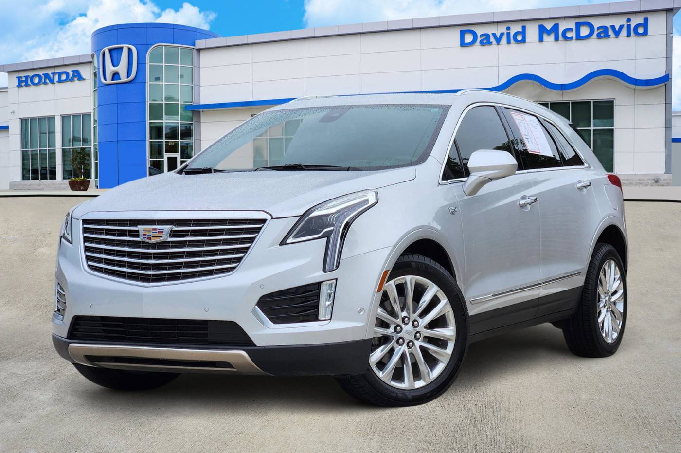 2017 Cadillac XT5 Platinum — SUV — 39,038 mi — Frisco, TX