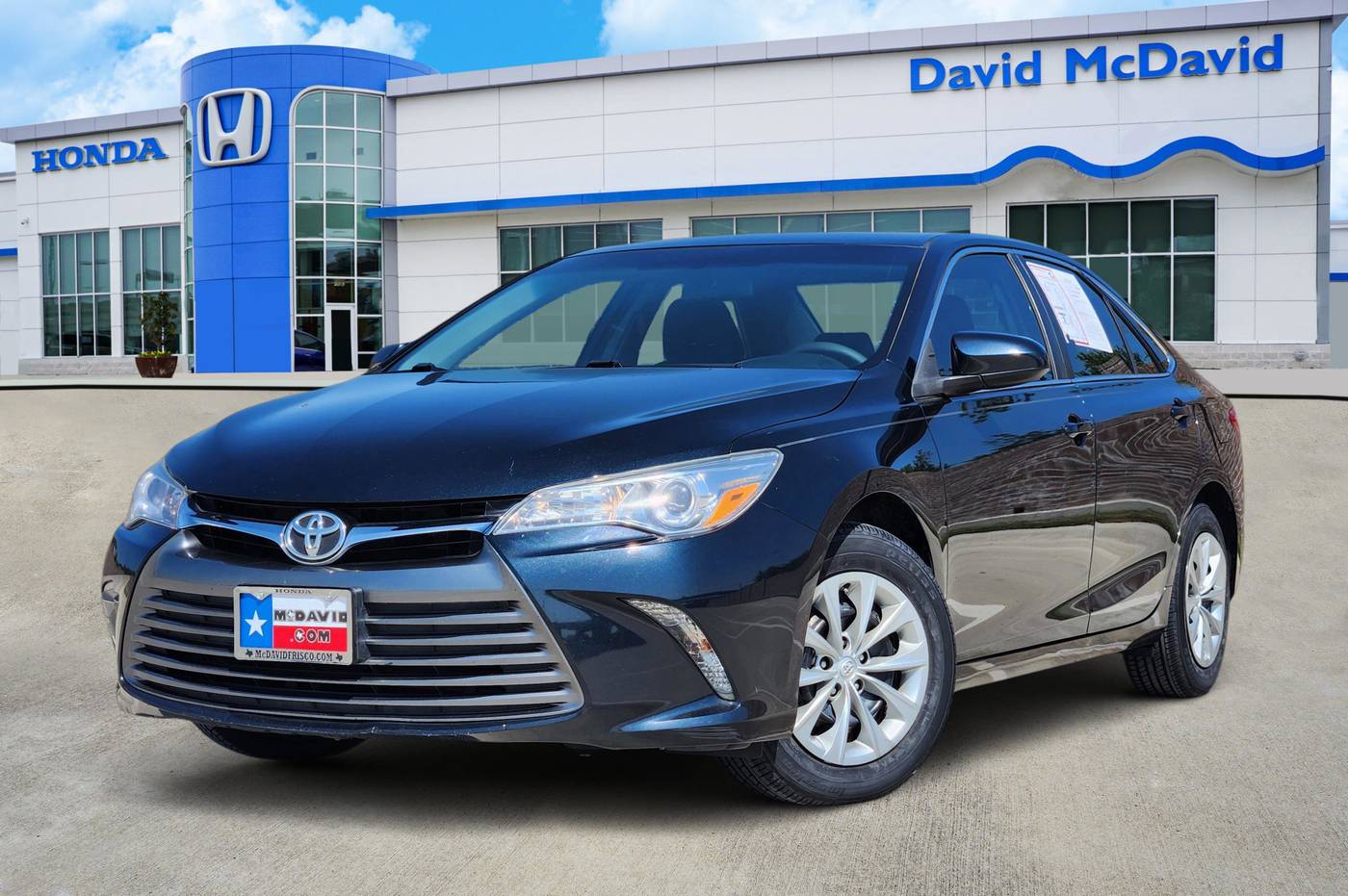 2017 Toyota Camry LE — Sedan — 61,986 mi — Frisco, TX