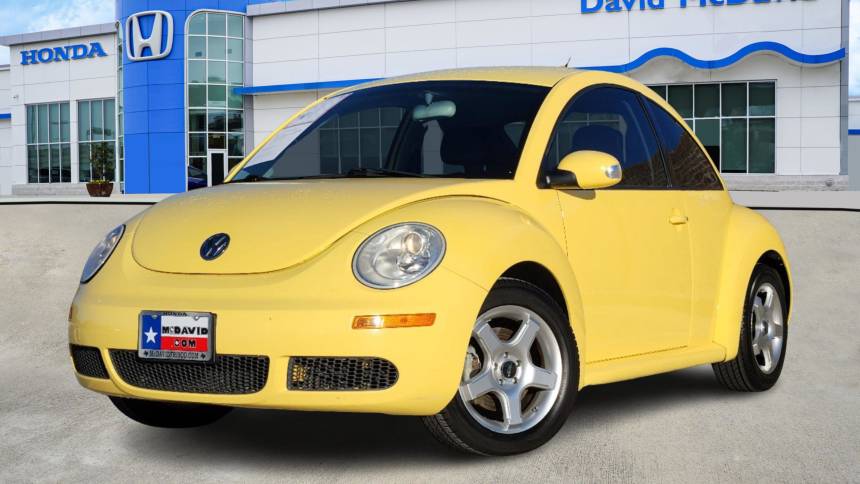 Acheter une Volkswagen New Beetle d'occasion de 2010 sur AutoScout24