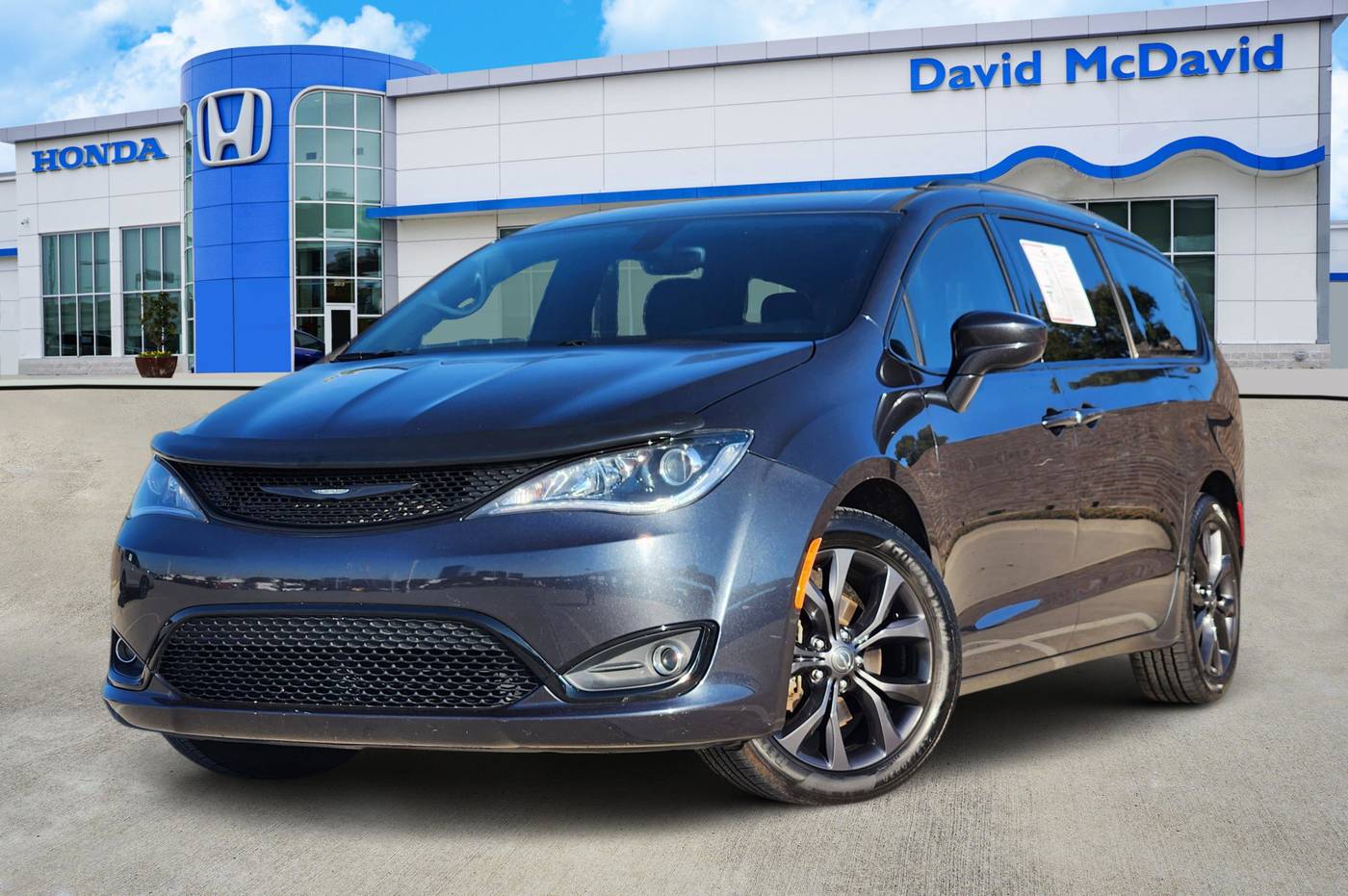 2019 Chrysler Pacifica Touring L Plus — Minivan — 73,633 mi — Frisco, TX