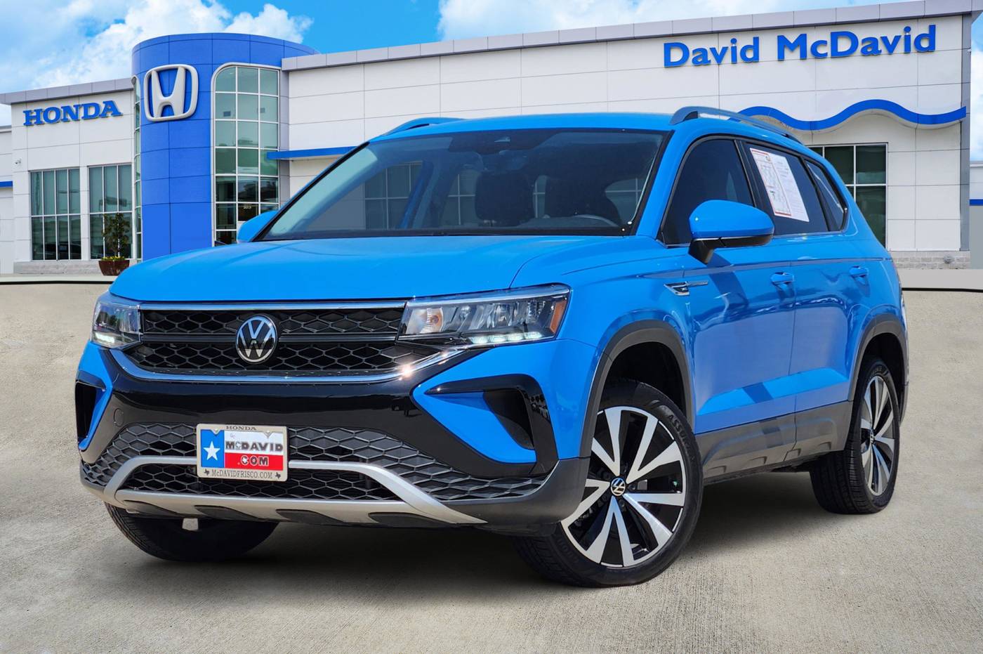 2023 Volkswagen Taos SE — SUV — 5,880 mi — Frisco, TX