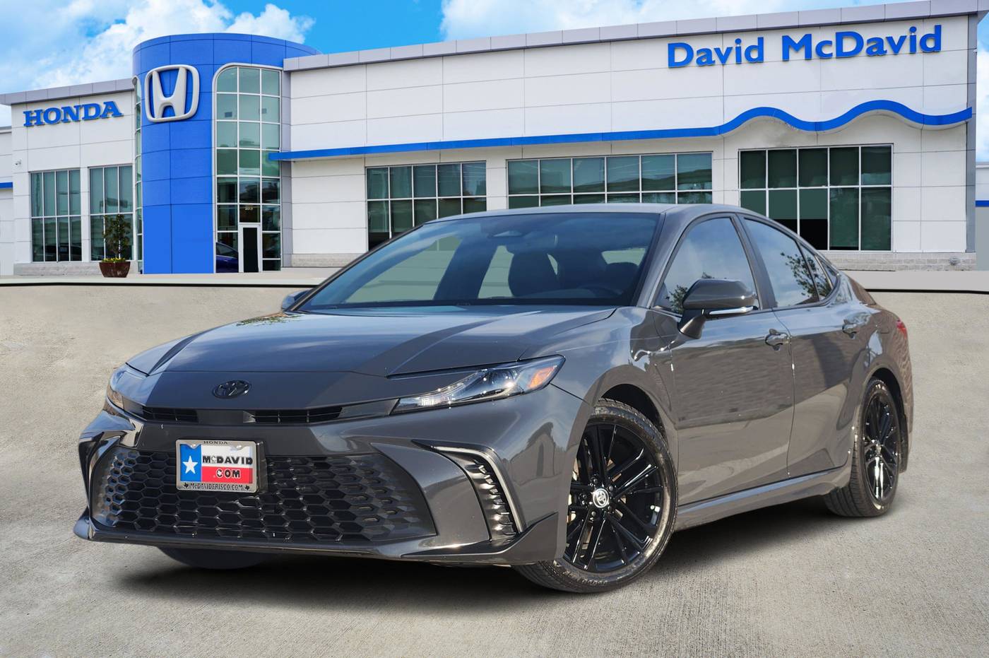 2025 Toyota Camry Hybrid SE — Sedan — 38,152 mi — Frisco, TX