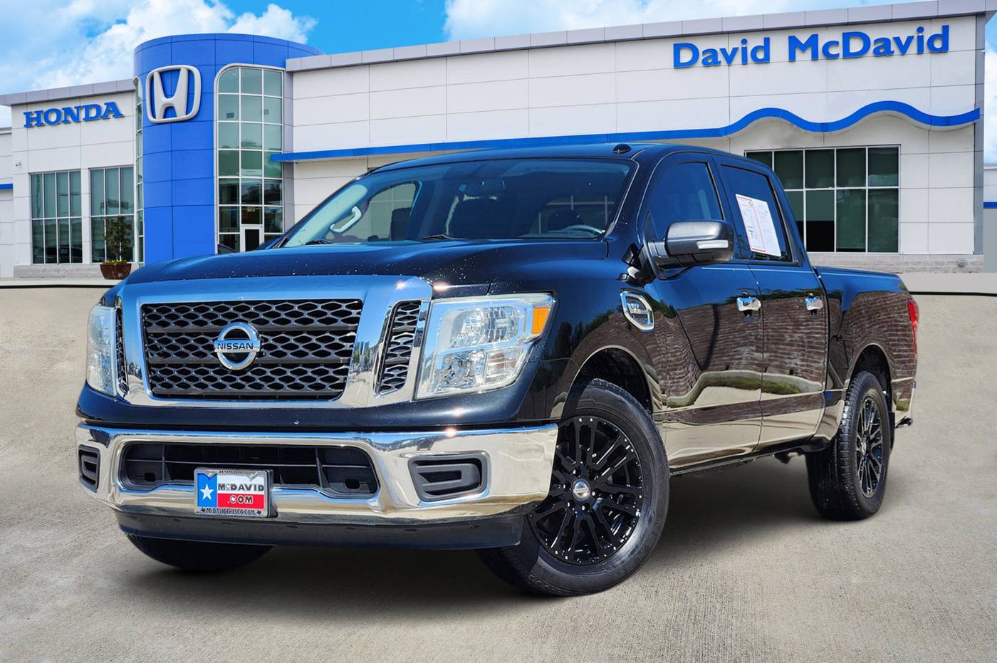 2017 Nissan Titan SV — Pickup Truck — 160,322 mi — Frisco, TX