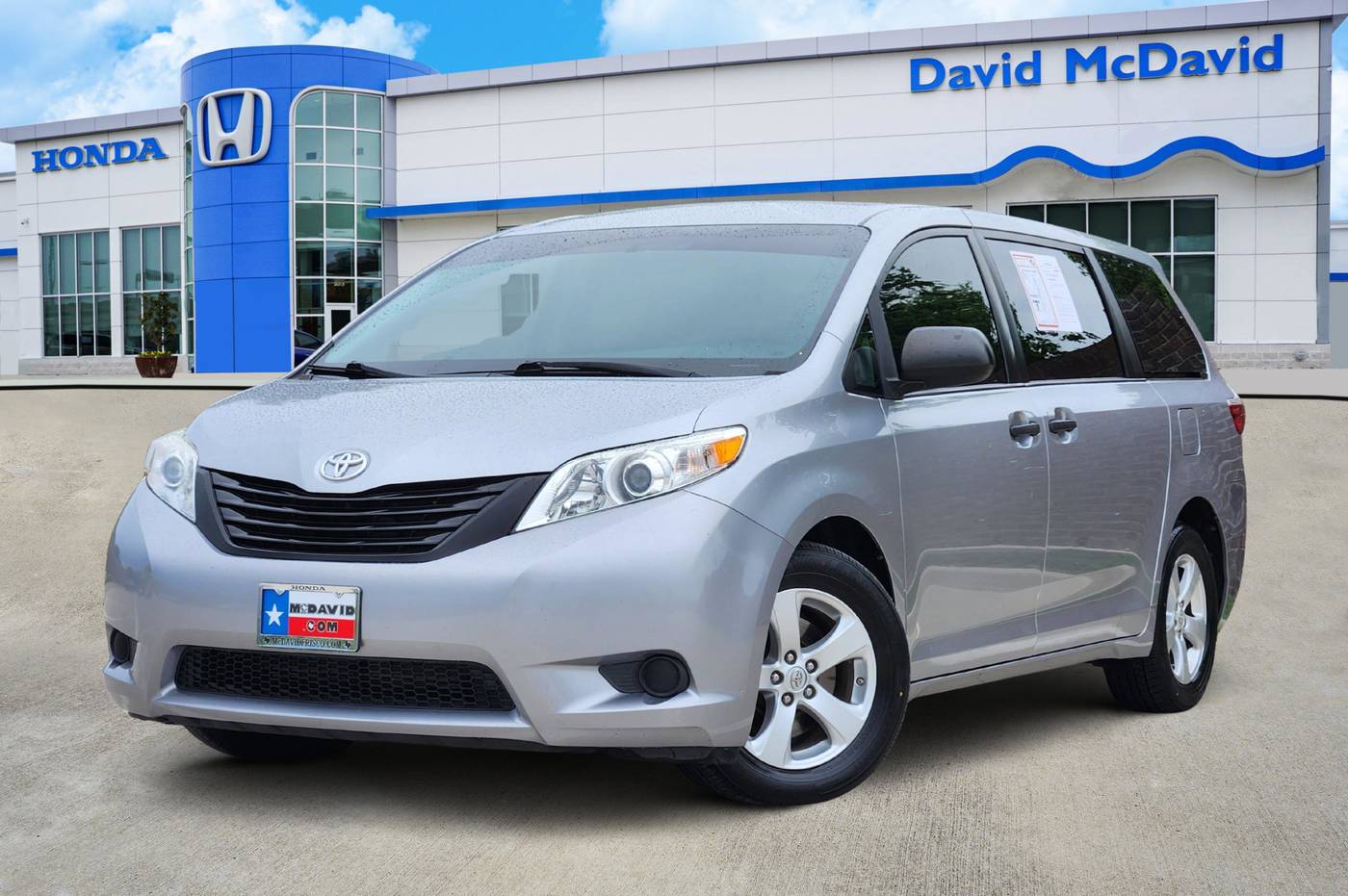 2017 Toyota Sienna L — Minivan — 59,615 mi — Frisco, TX